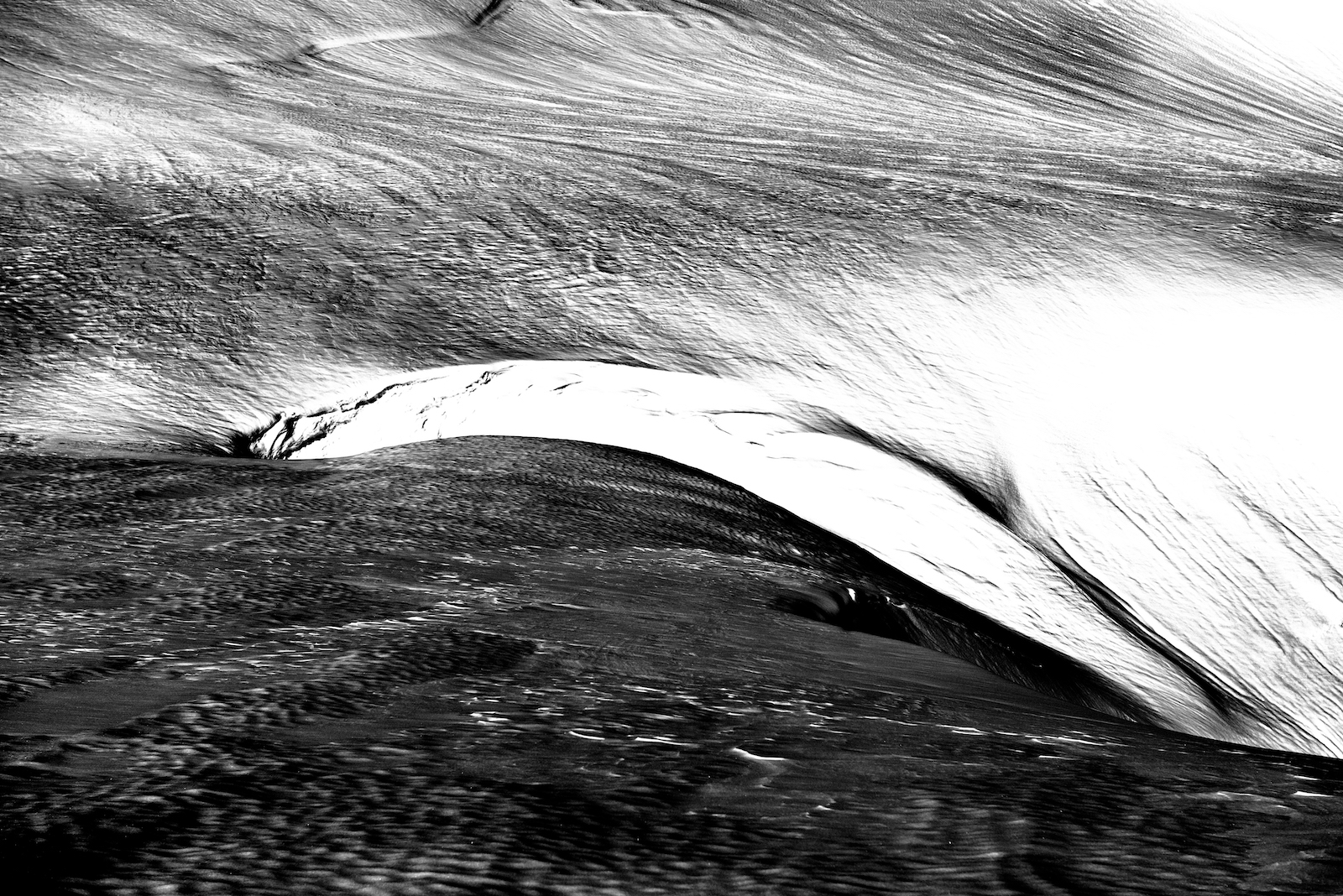 Blackout — fusion de calques photographiques, lumière puissante et rémanence (image 03)